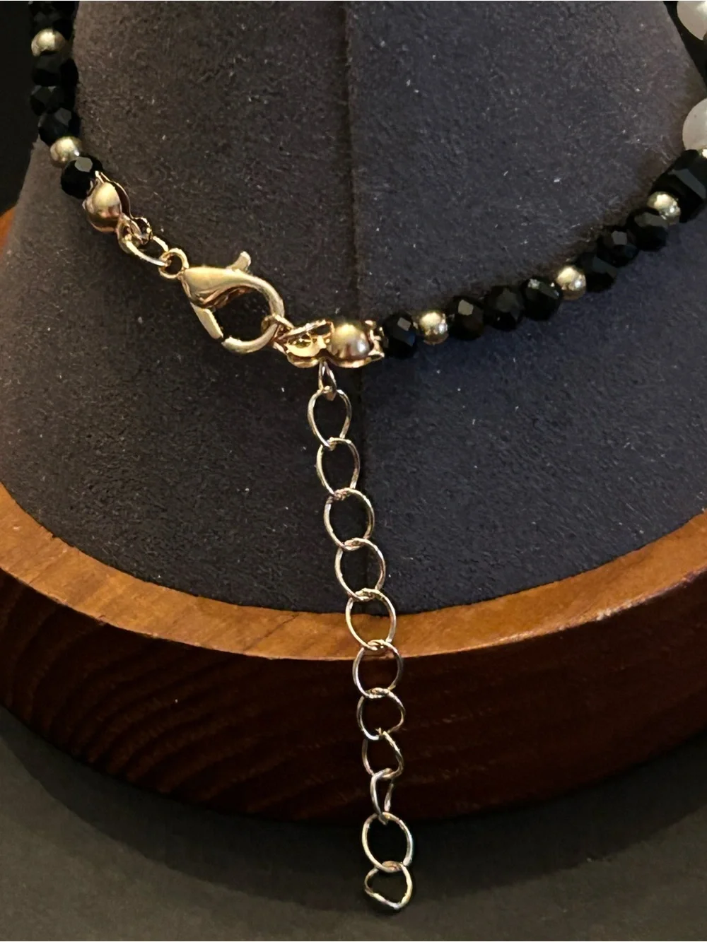 Freshwater Pearl Single Row 7 Inch Bracelet Assorted Color Accents with Extender